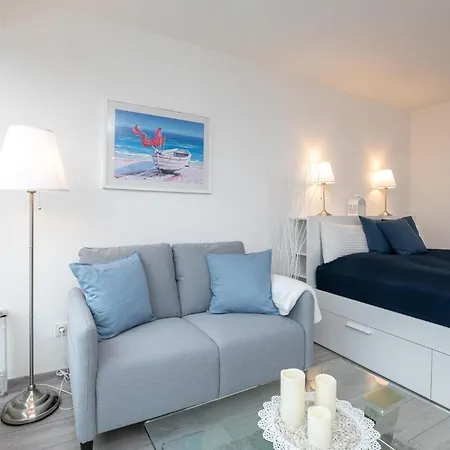 Апартаменты Strandhotel Duenenliebe 4*